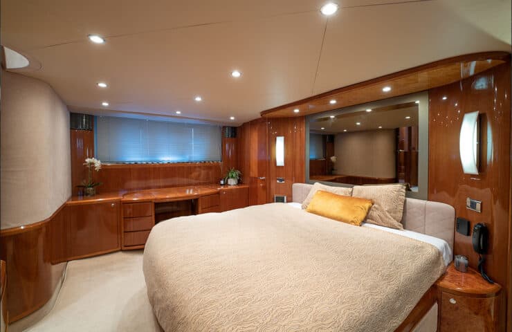 The Lux Yachts - Princess 23M - Risteily Helsinki - Luksusjahti