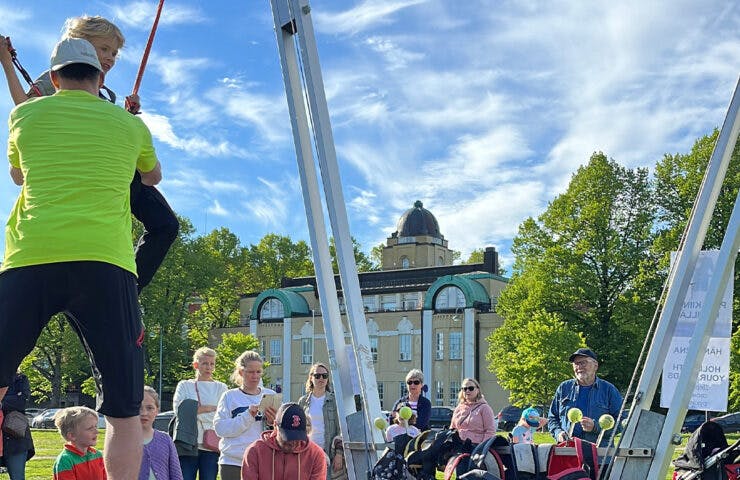 Bungee Trampoline Helsinki - Happens - Lasten synttärit