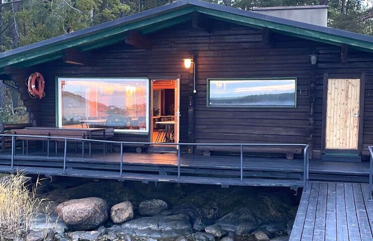 Myyntimiesten sauna - Saunatilat Turku - Happens